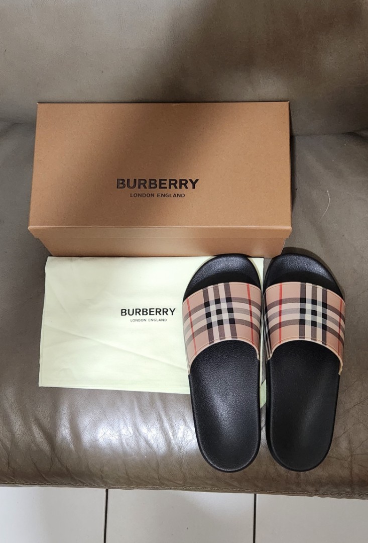 BURBERRY SLIDES, Men's Fashion, Footwear, Flipflops and Slides on Carousell