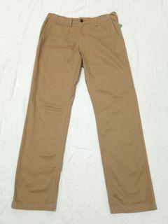Celana Chino Panjang Cream UNIQLO Size 30