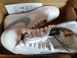 (Category: ) located in . Submitted by dailydaisy365 (Listing ID 1190907098, Image 1). Description: .