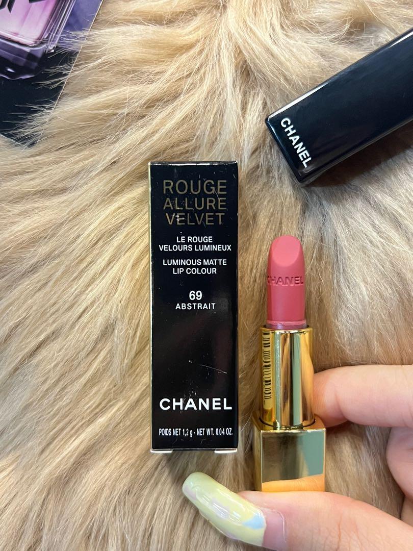 ROUGE ALLURE LEXTRAIT  REFILL Highintensity lip colour concentrated  radiance and care 854  CHANEL