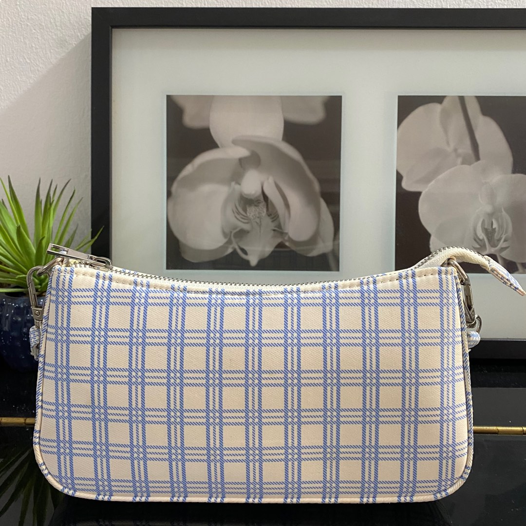 Checkered Baguette Bag Women s Fashion Bags Wallets Shoulder Bags on Carousell