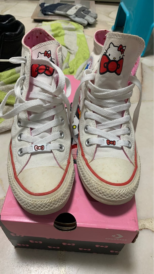 Adult hello kitty best sale converse