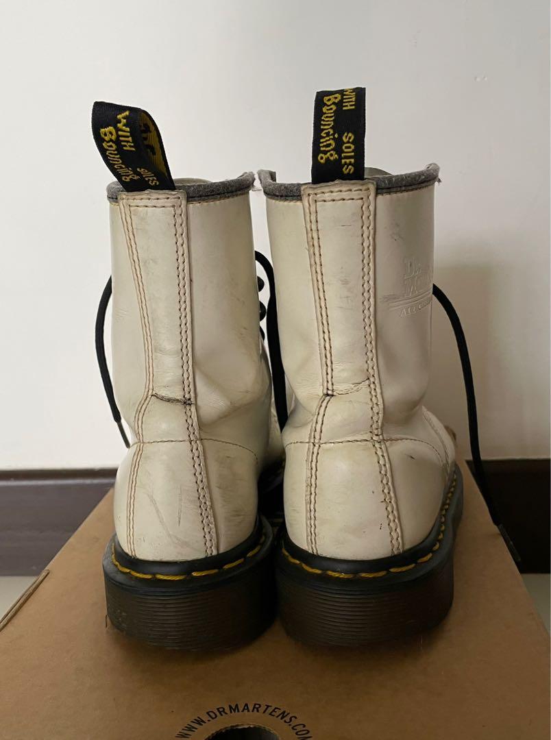 Full white hot sale doc martens