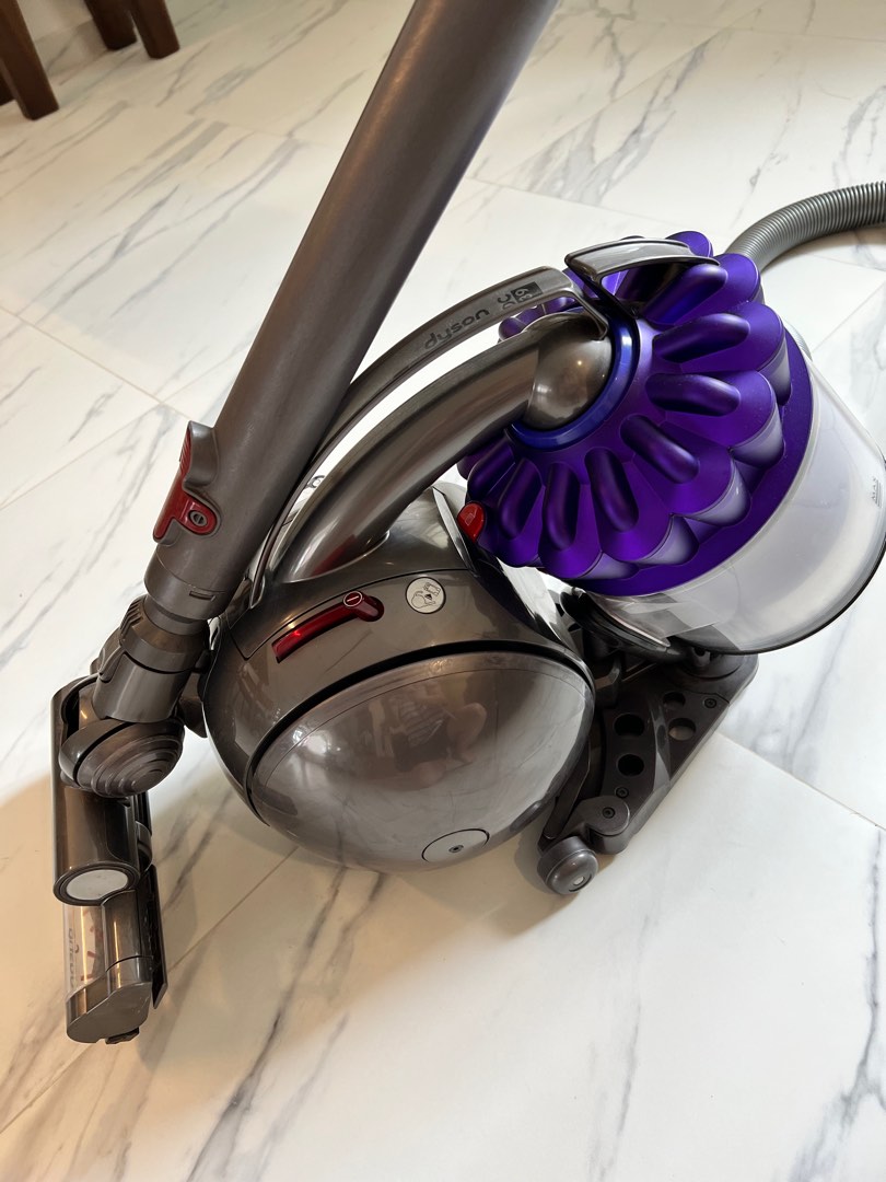 Dyson DC39, TV & Home Appliances, Vacuum Cleaner & Housekeeping on