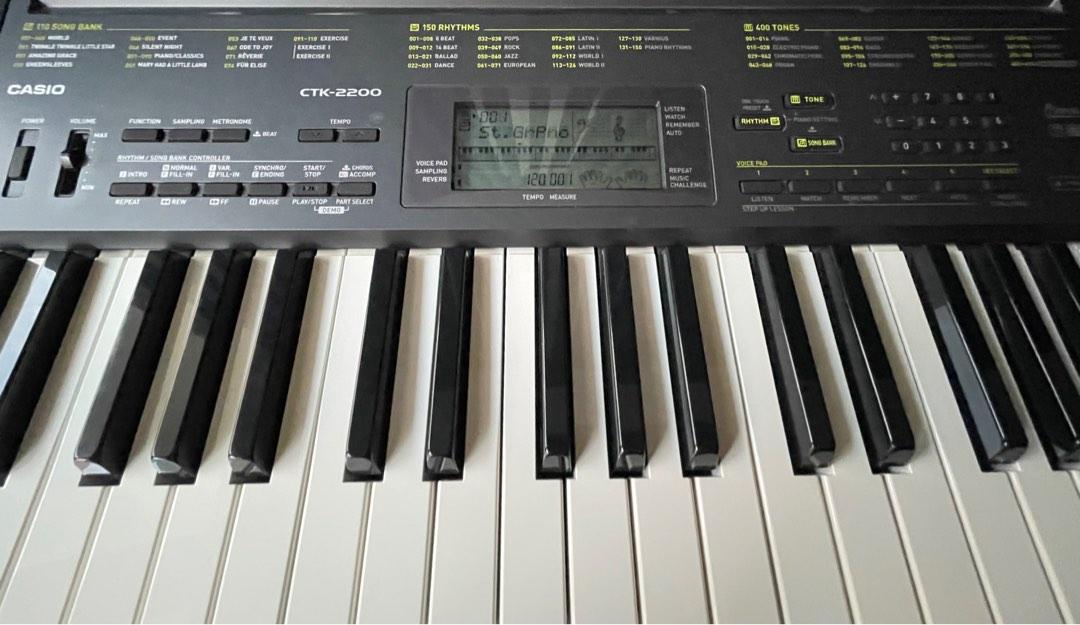 Electronic keyboard Casio CTK2200, Hobbies & Toys, Music & Media