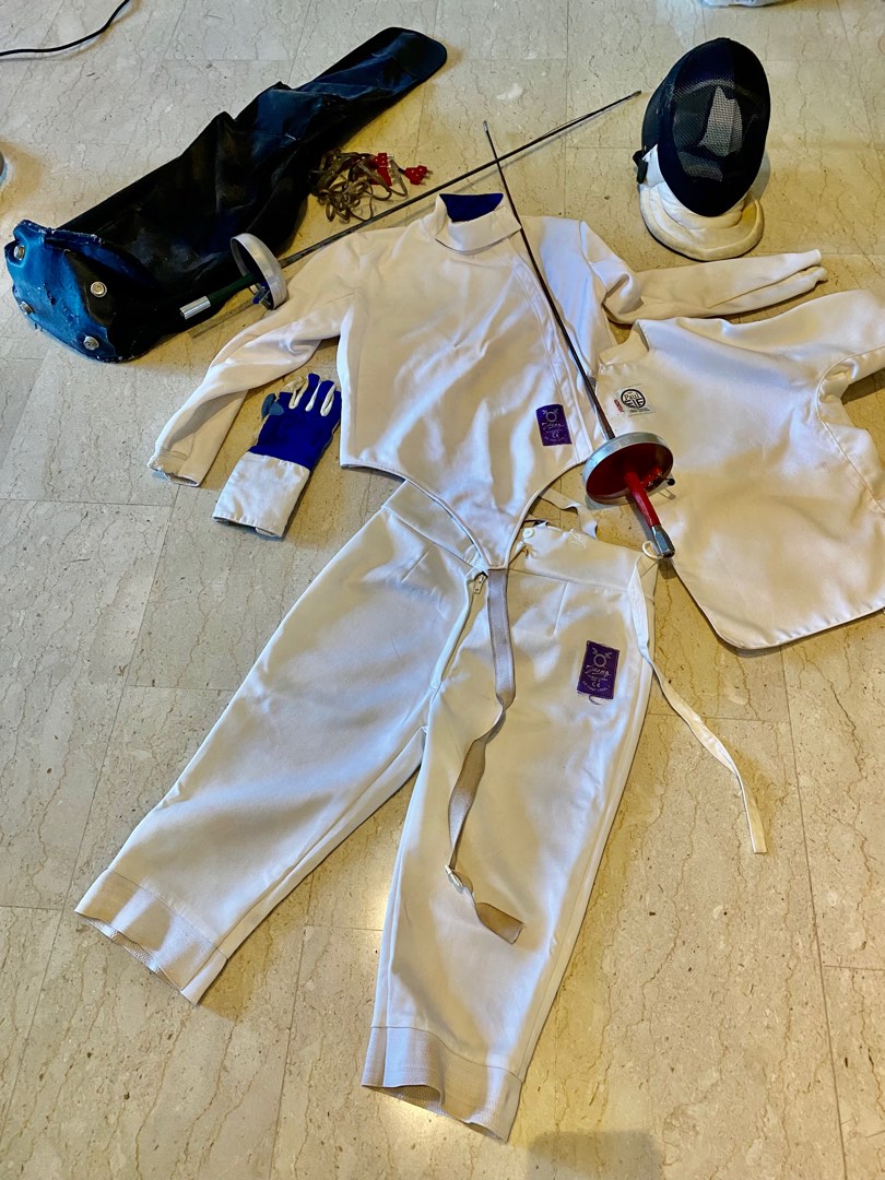 Epee Fencing Equipment and Gear (L Size), Sports Equipment, Other