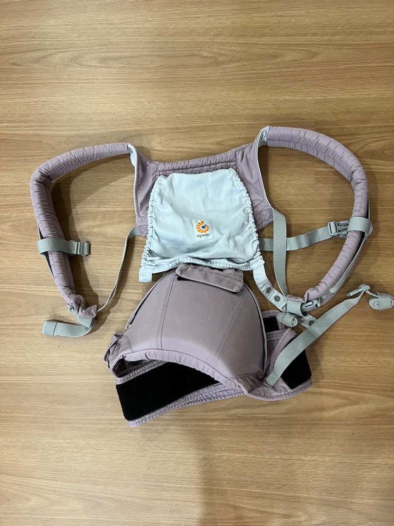 Ergo carrier, Babies & Kids, Going Out, Carriers & Slings on Carousell