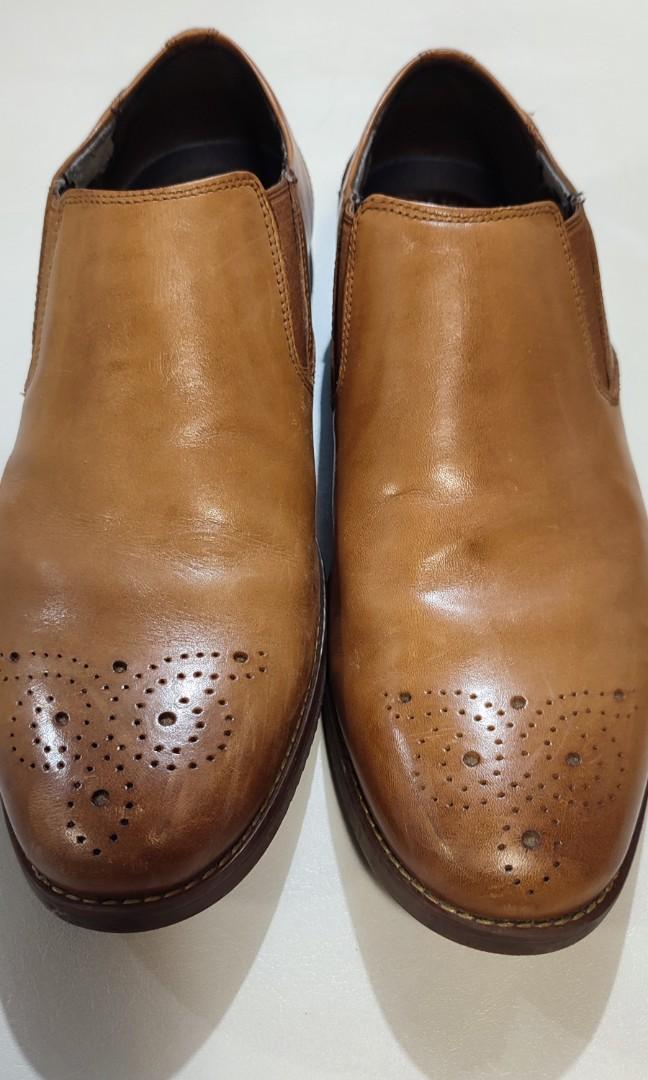 Genuine Rockport Brown Shoes (Category: Casual Shoes) located in Bacoor. Submitted by seventhservant (Listing ID 1191090459, Image 3). Description: For sale: Rockport brown shoes, used for less than 10x. Size: US 9.5, EU 43. Location: Imus, Cavite Can do shipping via lalamove, thanks..
