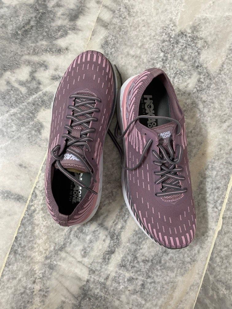 Hoka One One W Clifton 5 Knit Women s Cameo Pink Toadstool 8.5 Women s Fashion Footwear Sneakers on Carousell