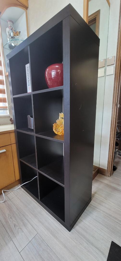 Ikea Kallax blackbrown shelving unit, 傢俬＆家居, 傢俬, 書櫃、櫃子及架 Carousell