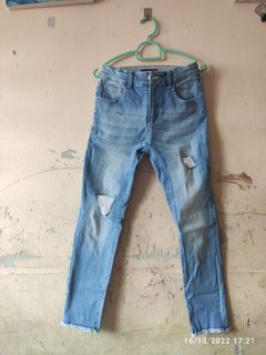 (Category: ) located in . Submitted by tie92 (Listing ID 1190999423, Image 1). Description: .