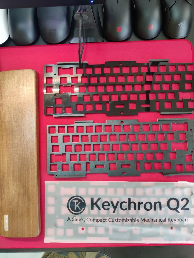 Keychron Q2 Knob Silver w Switches/Keychron Keycap/4 plates/Wrist Rest