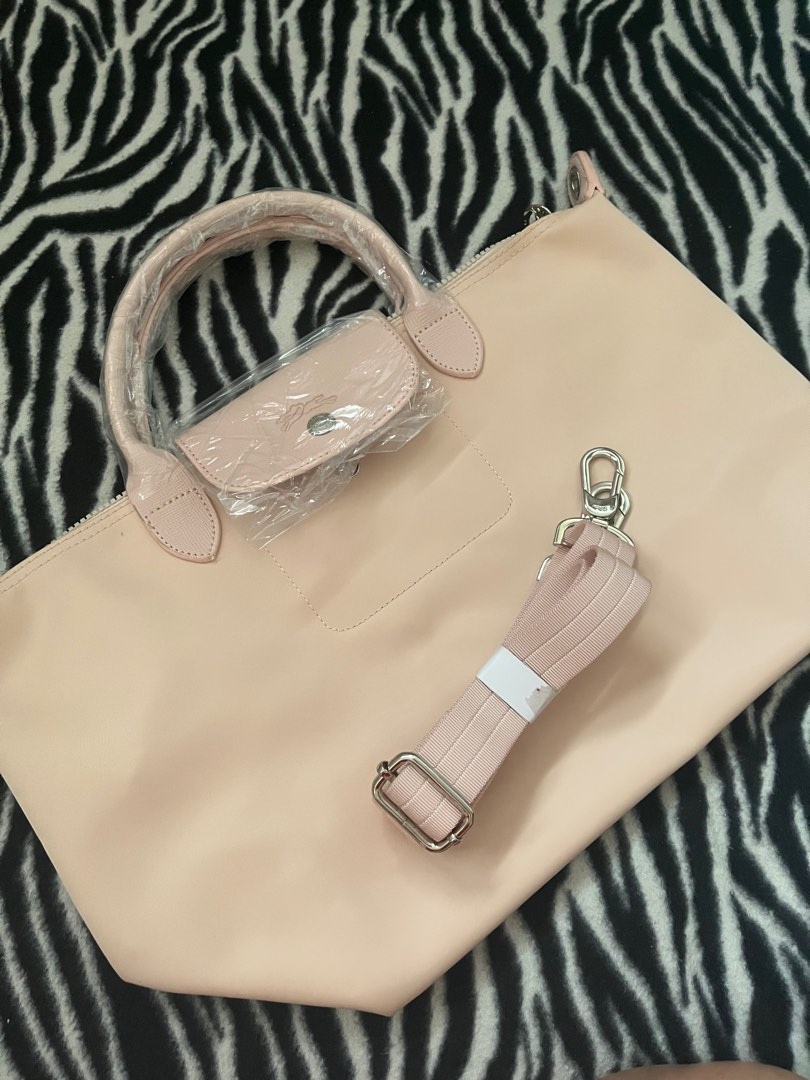 Longchamp Medium Bag, Women's Fashion, Bags & Wallets, Tote Bags on