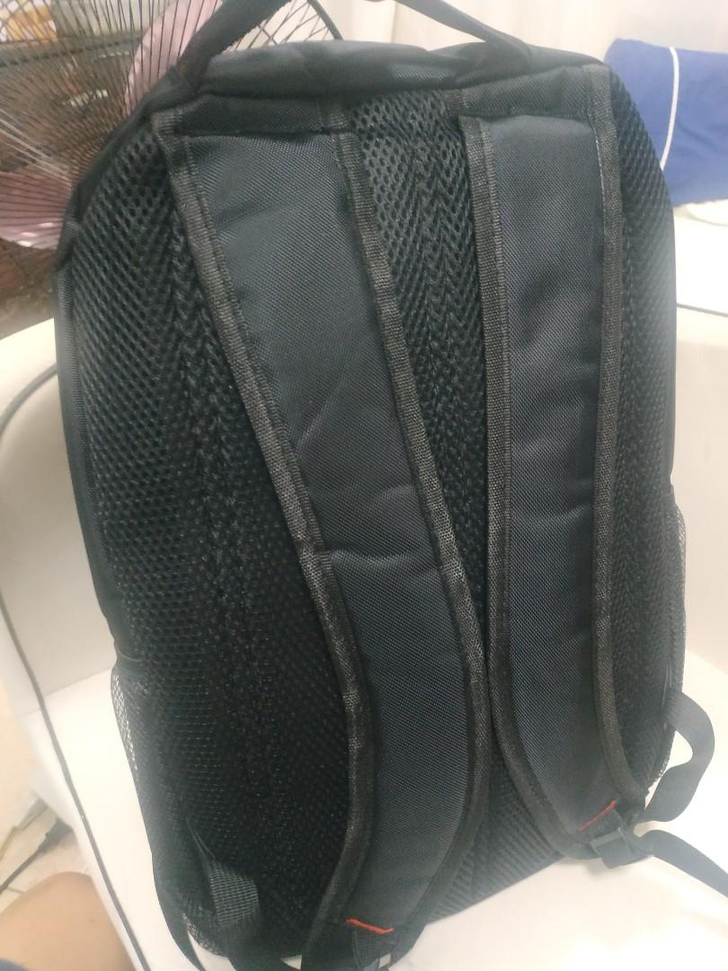 Laptop Back pack Dell Original (Category: Backpacks) located in Mandaluyong City. Submitted by good_find_online_store (Listing ID 1190909954, Image 2). Description: Dell original Laptop Backpack Quality and durable Thick cushion for laptop protection for 15 to 16 inch laptop and lower kasya pero 17 inch sakto ang fit..