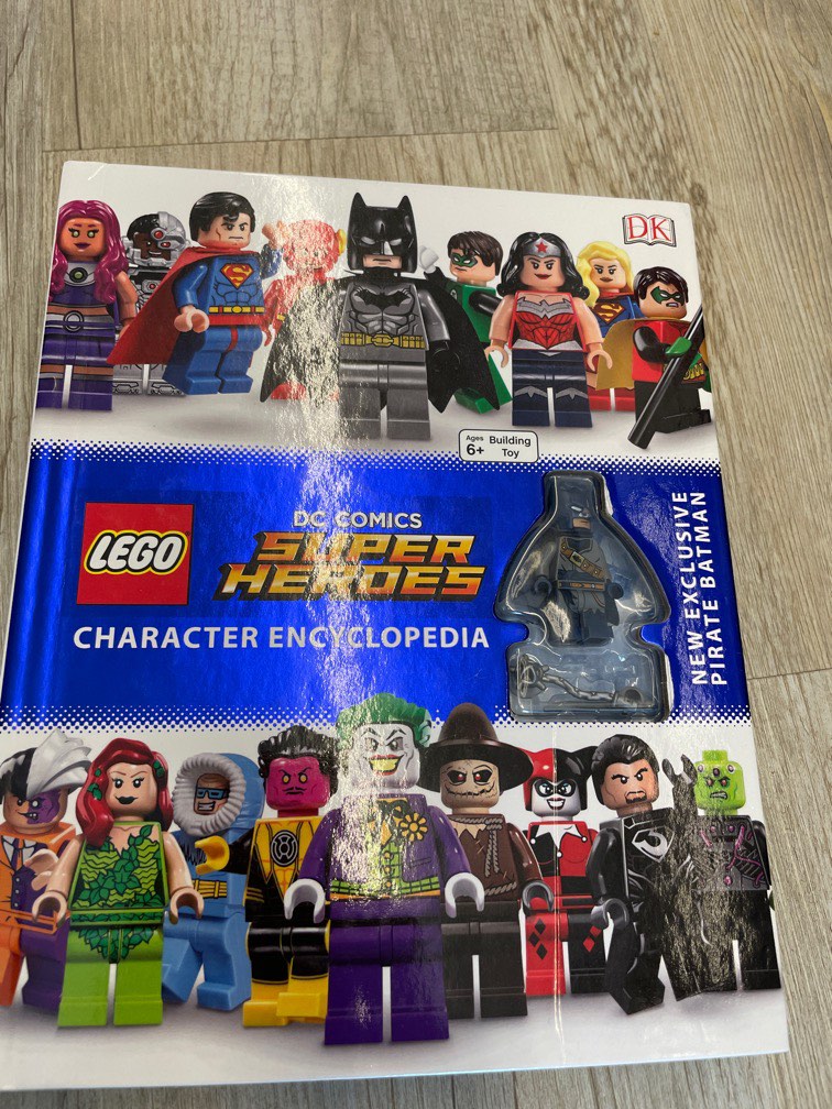 Lego encyclopedia, Hobbies & Toys, Toys & Games on Carousell