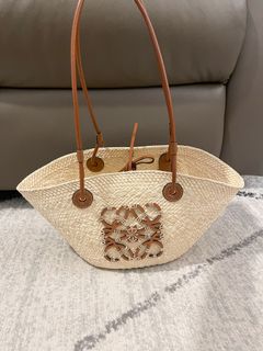 （分類：）位於 。 由 catcatwardrobe 提交（商品編號 1190999149，圖片 1）。簡介： 。