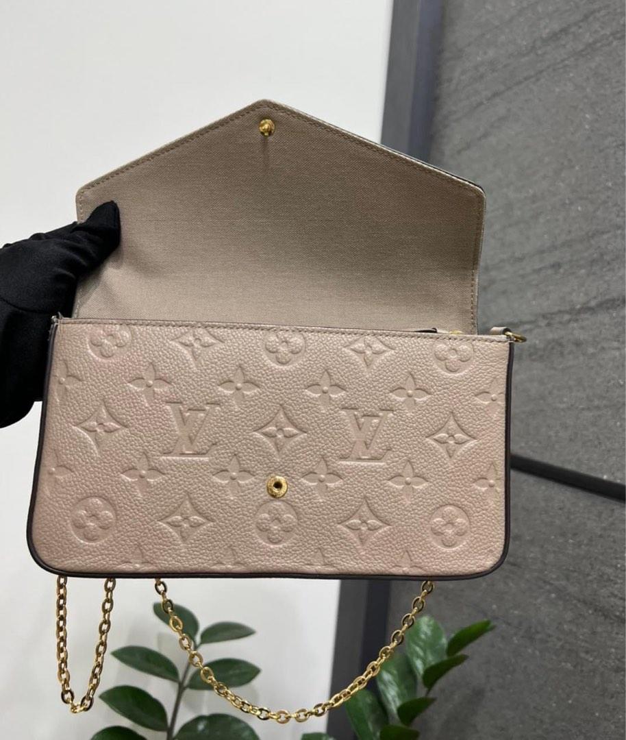 Louis Vuitton Pochette Accessoires Monogram Leather – Balilene