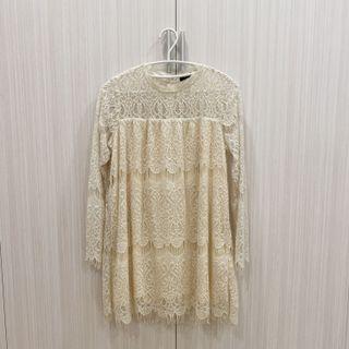 Lovfee蕾絲奶油洋裝
