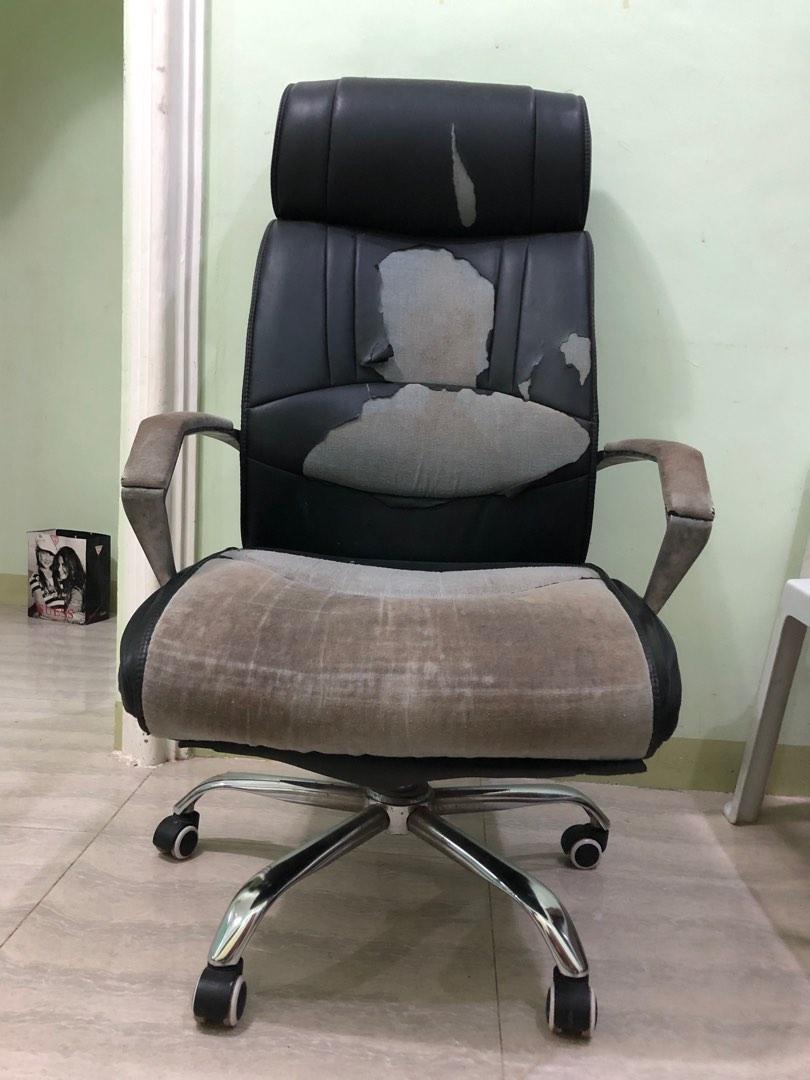 Mandaue foam shop recliner chair