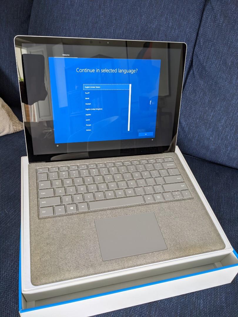 Microsoft Surface Laptop (Model 1769) Core i5, 256GB, 8GB RAM