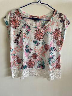 New Look Floral Crop Top with embroidery ends