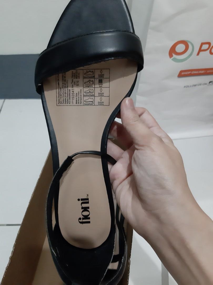 Fioni black sandals 2025