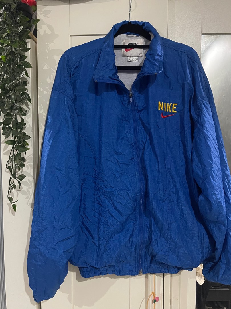 Nike Vintage Windbreaker, Men's Fashion, Coats, Jackets and Outerwear