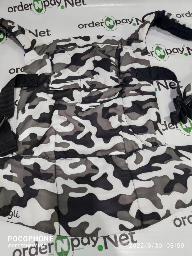 Snugli camo baby carrier outlet