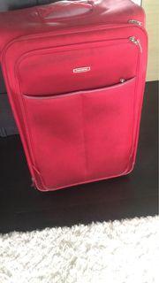 Samsnite suitcase