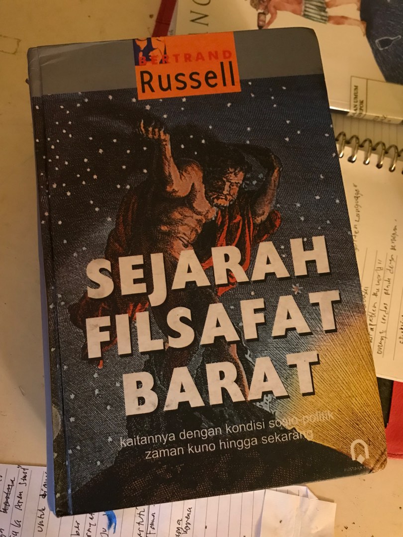 Sejarah Filsafat Barat Bertrand Russell Buku And Alat Tulis Buku Di