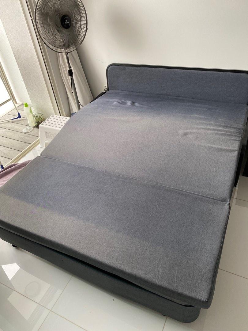 Sofa bed queen size to be used as temporary furniture