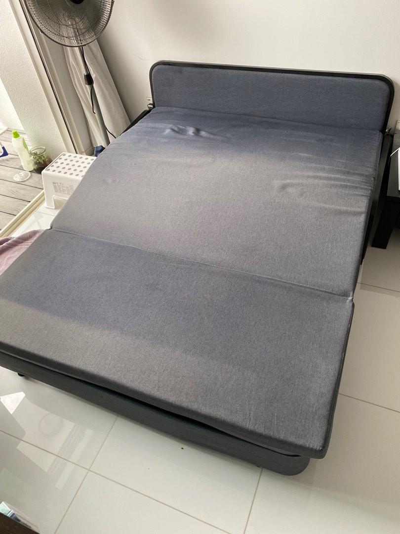 Sofa bed queen size to be used as temporary furniture