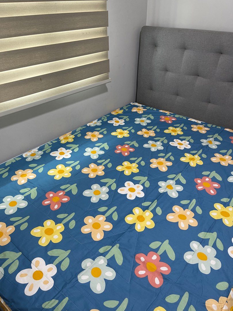 Summer blanket, Furniture & Home Living, Bedding & Towels on Carousell