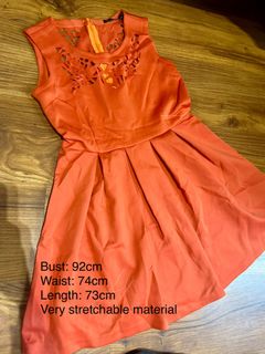 (Category: ) located in . Submitted by ginger_closet (Listing ID 1190954259, Image 1). Description: .