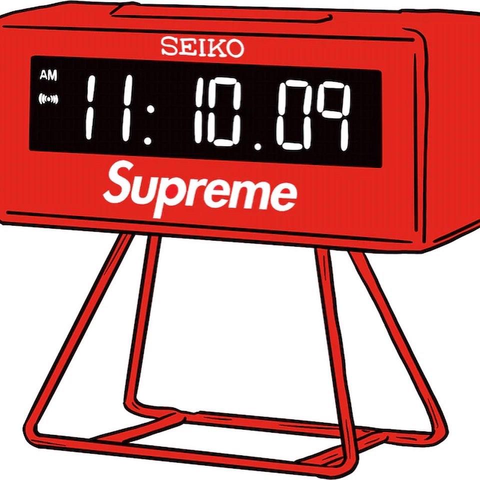 Supreme X Seiko Marathon Clock Red, Men's Fashion, Watches ...