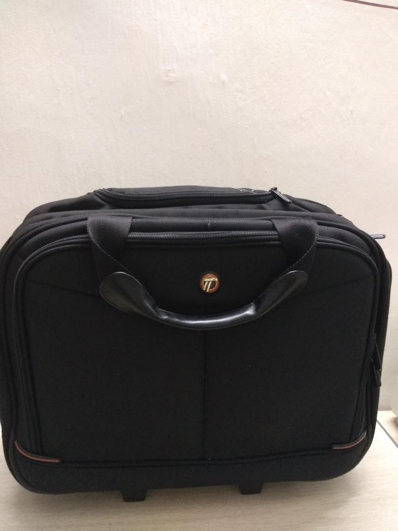 Targus Corporate Roller Bag 16 inch Laptop & Document, Luxury, Bags