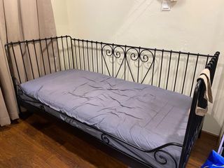 (Category: ) located in . Submitted by petitemix_preloved (Listing ID 1190936471, Image 1). Description: .