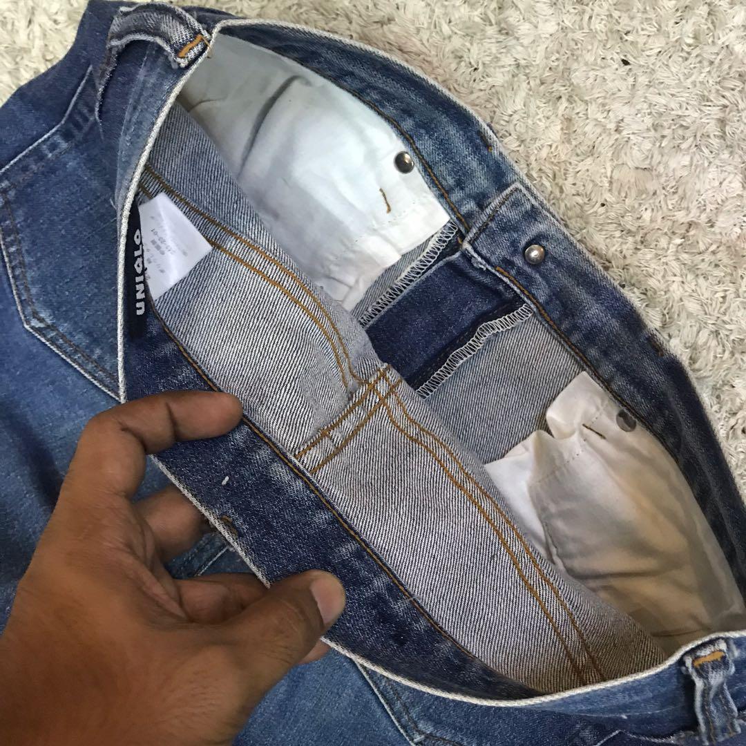 UNIQLO NON SELVEDGE JEANS (28/28x36), Men's Fashion, Bottoms, Jeans on Carousell