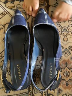 (Category: ) located in . Submitted by nm2preloved (Listing ID 1190991768, Image 1). Description: .