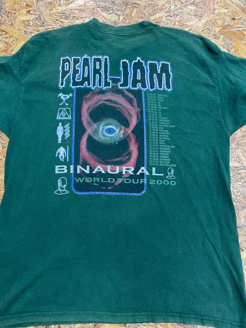 VINTAGE Y2k Pearl Jam Band Shirt •Great condition - Depop