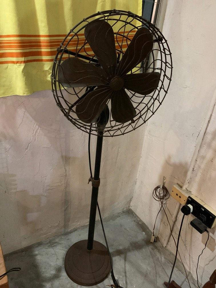 Vintage standing fan, Furniture & Home Living, Lighting & Fans, Fans on