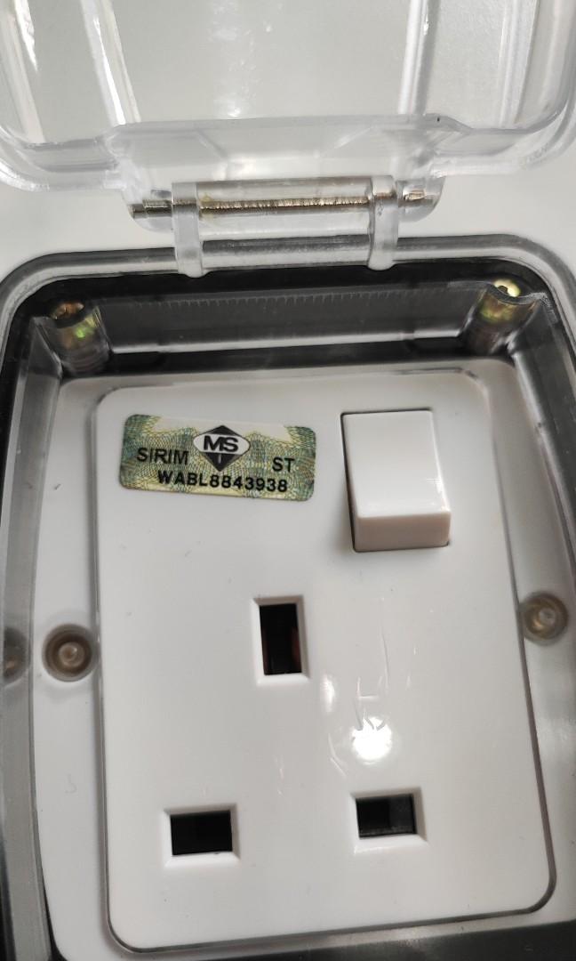 Weatherproof Outdoor Socket & Switch (IP66) Sirim Approved (New