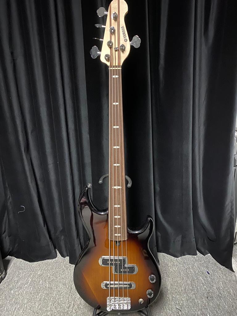 Yamaha BB425 FL TBS | 5 Strings PJ Bass Guitar | Fretless Modified
