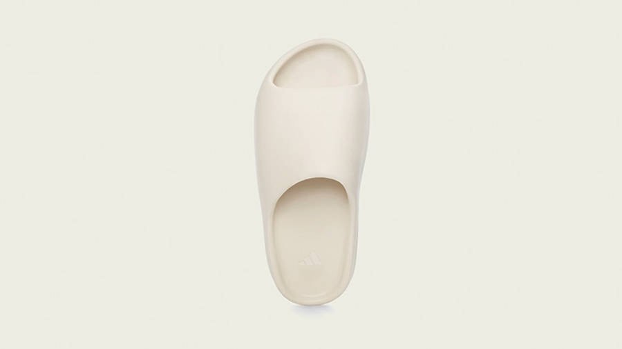 Yeezy Slide Bone 2022, Men's Fashion, Footwear, Flipflops and Slides on  Carousell