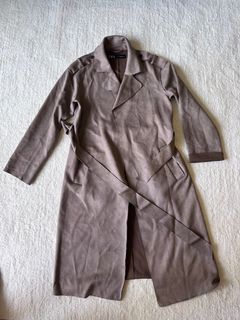 (Category: ) located in . Submitted by luapparel (Listing ID 1190974859, Image 1). Description: .