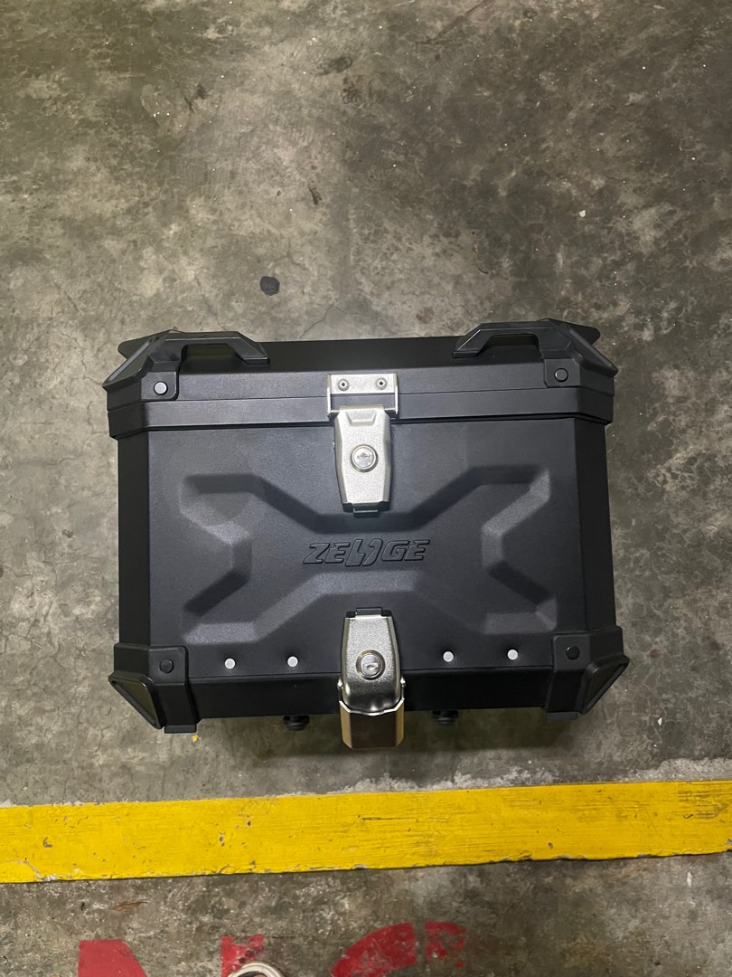 Zedge 45L Black Metal Box, Motorcycles, Motorcycle Accessories on Carousell