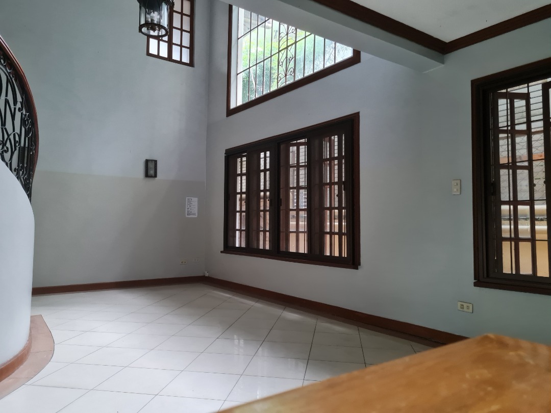 4Storey House and Lot for Rent in ACROPOLIS, Quezon City, Property