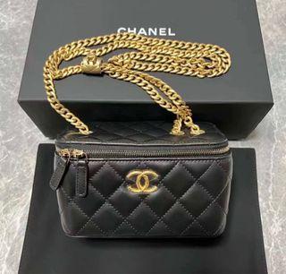 全新 購自專門店  22K Chanel Vanity with Chain and Adjustable Chain 長盒 長盒子 調節金珠 Black x GHW 黑色 羊皮 金扣