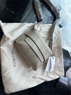 （分類：）位於 。 由 shawol.s 提交（商品編號 1191118329，圖片 1）。簡介： 。