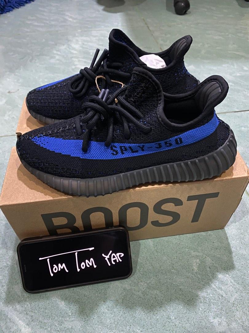 Navy blue yeezy 350 discount